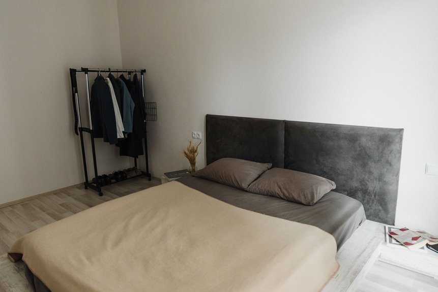 spare bedroom ideas maximize space
